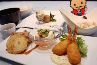無農薬 無肥料の野菜を使用したランチ 旨コレ ヘルシーランチ Vegeat 和風創作料理 長良 岐阜公園 川原町 ギフコミ 無農薬 無肥料の野菜を使用したランチ 旨コレ ヘルシーランチ Vegeat 和風創作料理 長良 岐阜公園 川原町 ギフコミ