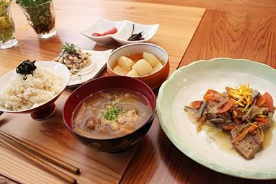 日々の健康に 薬膳料理 旨コレ ヘルシーランチ 鑑真康寿堂 オーガニック 自然食 関市 ギフコミ 日々の健康に 薬膳料理 旨コレ ヘルシーランチ 鑑真康寿堂 オーガニック 自然食 関市 ギフコミ