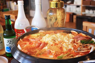 岐阜で味わえる 本場韓国の味 プデチゲ 旨コレ 鍋料理 ソウル本家 韓国料理 長良 岐阜公園 川原町 ギフコミ